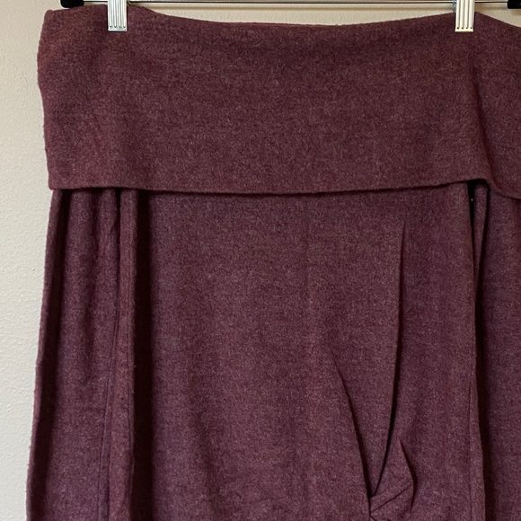 Moa Moa Off Shoulder Sweater - XS - Picture 4 of 6